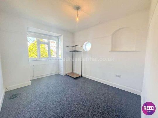 Canewdon Road, Westcliff On Sea, SS0 - Photo 1