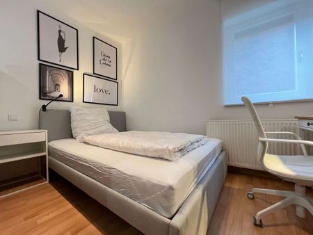 KL - City, möblierte Wohnung, EBK, Tageslichtbad, Garage - Photo 3