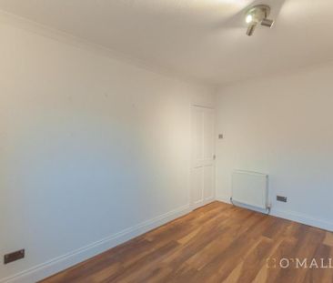 4 bedroom flat to rent - Photo 4