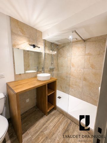 Location Appartement 2 pièces 42m² - Photo 3