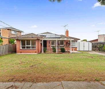 28 Norfolk Crescent, Bundoora VIC 3083 - House For Rent | Domain - Photo 2