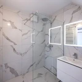 SONNIGE 2-ZIMMER WOHNUNG MIT TERRASSE! - Foto 3