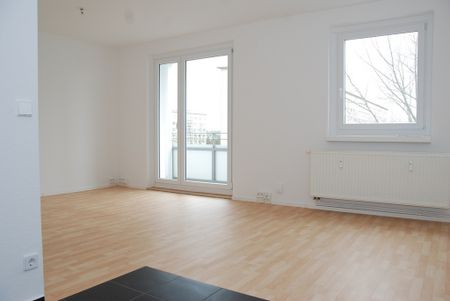 3-Raum-Wohnung mit Balkon in familienfreundlicher Umgebung - Photo 5