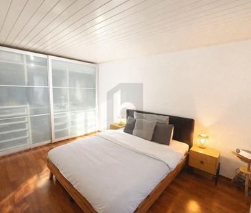 LUMINEUX SPACIEUX AVEC GRAND BALCON - Foto 3