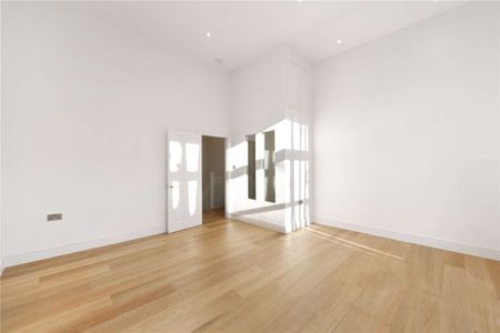 A beautifully finished 2 bedroom apartment in central West Hampstead. - Photo 2