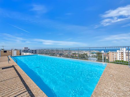 Studio Aparmtent in the Heart of Bondi! - Photo 5