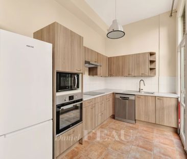 Maison à louer à Paris 7Ème - Photo 3