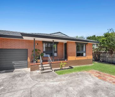 Low-Maintenance Living With A Garden Courtyard - Photo 2