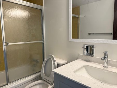 For Lease - 3100 Kirwin Avenue Unit# 704, Mississauga, Ontario - Photo 4