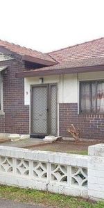 Spacious 3-Bedroom-Home in the Heart of Auburn - Photo 3