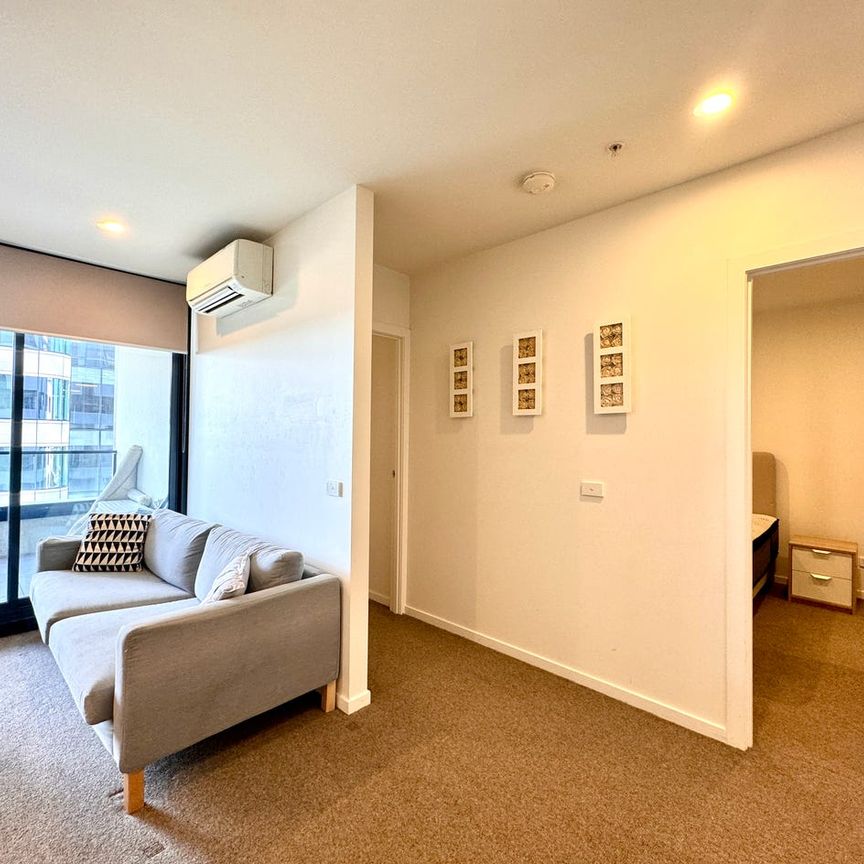 High Floor Splendor: Luxurious Furnished unit in the Heart of Box Hill - Photo 1