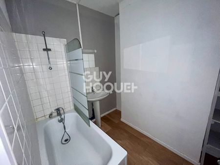Location Appartement 2 pièces 42m² - Photo 4