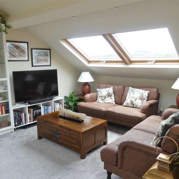 Belle Vue, Ilkley, LS29 - Photo 1