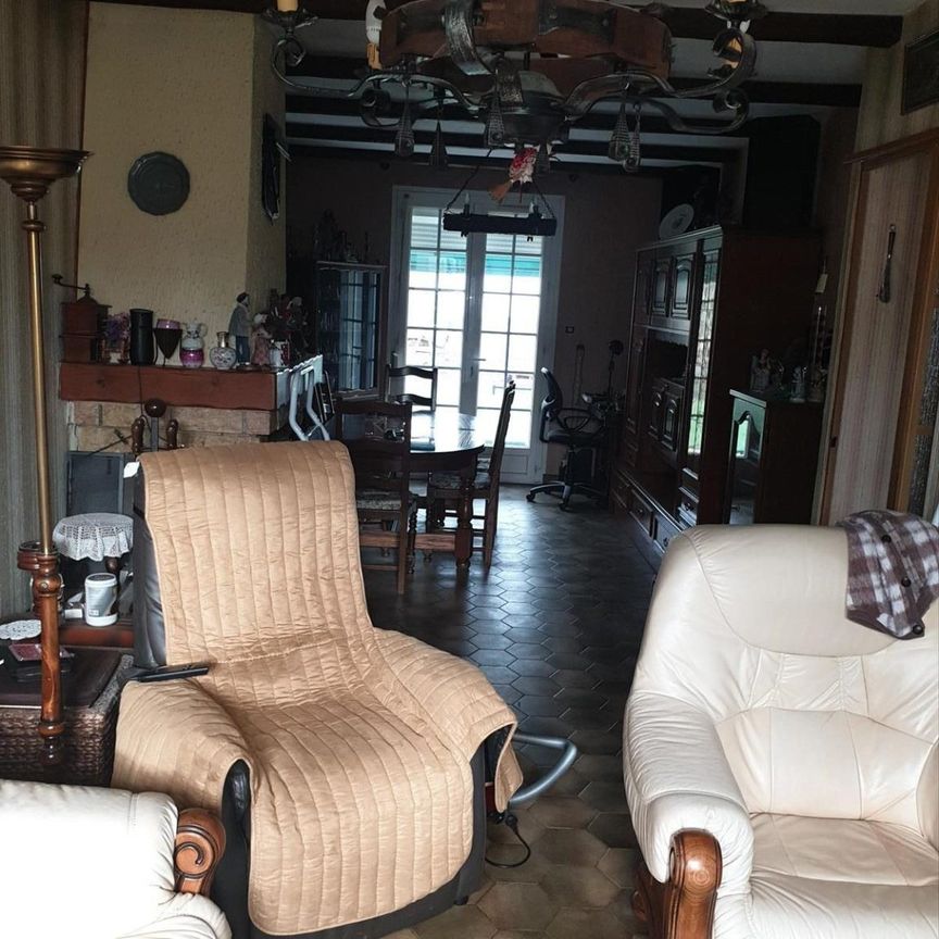 PAVILLON / SAVY - Photo 1