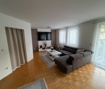Schöne 2,5 Zimmer Wohnung in Villach - ruhige Lage mit Balkon und Carport - Foto 1