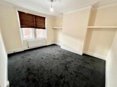 Windsor Avenue, Gateshead - Photo 1