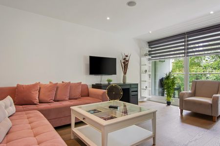 3 Bed Flat, Decorum Apartments, N1 - Photo 4
