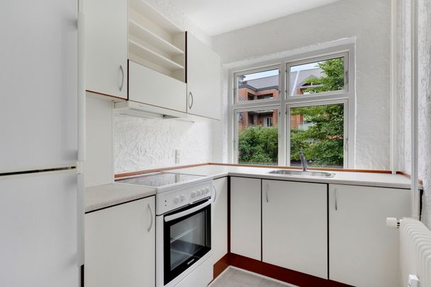 2-VÆRELSES LEJLIGHED TÆT PÅ HAVNEN OG BROEN - Foto 1