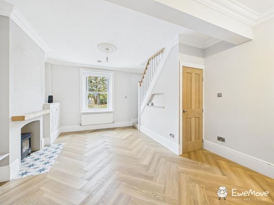 3 bedroom terraced house to rent - Photo 1