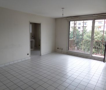 CHAMBERT CENTRE BEAU T2 – REF 289 - Photo 6