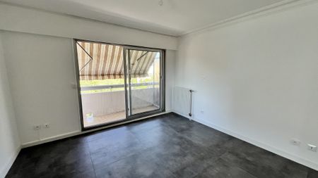 Location Appartement 3 pièces 56m² GRENOBLE 38000 - Photo 4