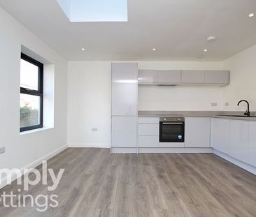 1 Bed property for rent - Photo 2