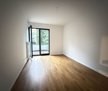 Großzügig geschnittene Familienwohnung mit Terrasse und Balkon ***E... - Photo 4
