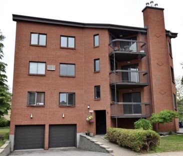4 1/2 À Louer à Vimont Laval - Photo 1
