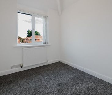 3 bedroom semi-detached house to rent - Photo 6