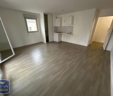 Location Appartement 3 pièces 54m² ST FARGEAU PONTHIERRY 77310 - Photo 1