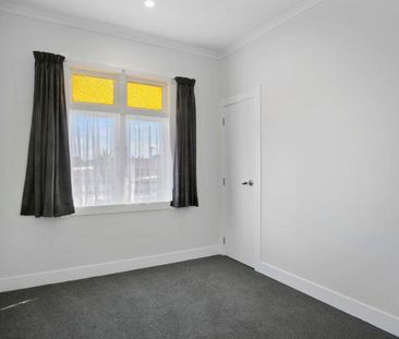 Beauty on Bent Street - Photo 1