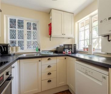 Rostherne Lane, Knutsford - Photo 3