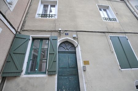 JOLI F2 RENOVE AVEC BALCON QUARTIER HISTORIQUE - Photo 4