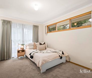 Steps from it all with relaxed living - Photo 5