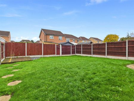 Long Field Drive, Edenthorpe, Doncaster, DN3 - Photo 3