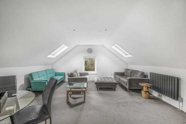 1 bedroom apartment to rent - Photo 1