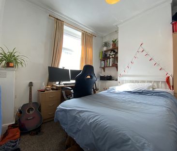 Treherbet Street, Cathays - Photo 3