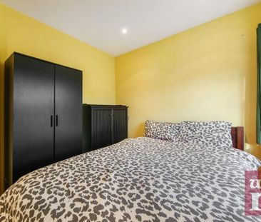 3 bedroom end of terrace house to rent - Photo 6