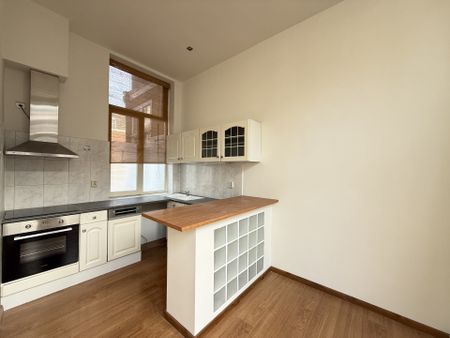 Te huur: Studio 2e De Riemerstraat in Den Haag - Photo 2