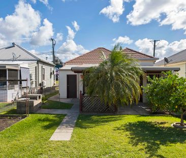 228 Vincent Street, Cessnock NSW 2325 - House For Rent | Domain - Photo 4