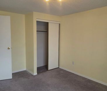 For Lease - 112 Patrice Crescent, Vaughan, Ontario - Photo 6