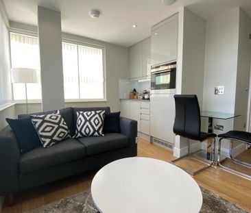 Springfield Road, Chelmsford - Photo 2