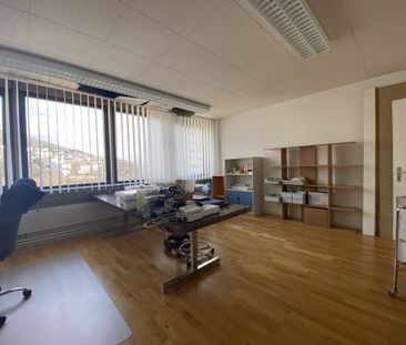 Grand bureau à Neuchâtel / cabinet médical - Foto 5