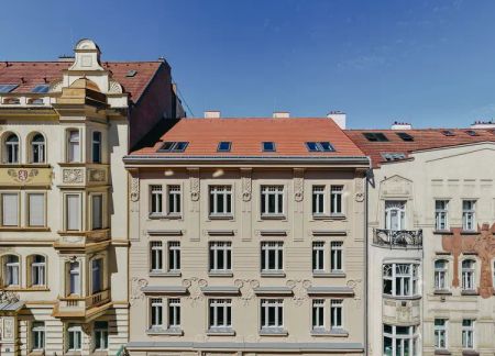 Podkrovní byt 4+kk v Nuslích - Fotografie 3