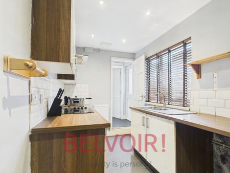 2 bedroom terraced house to rent - Photo 5