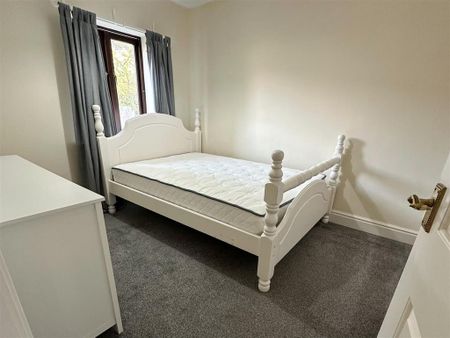 2 bedroom semi-detached house to rent - Photo 3