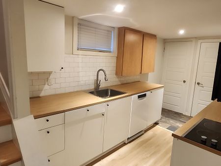 For Lease - 96 Glen Davis Crescent Unit# lower, Toronto, Ontario - Photo 3