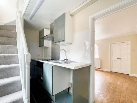 1 bedroom terraced house to rent - Photo 3