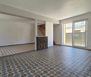 Maison à louer 2 pièces • 92 m2 Tourny - Photo 2