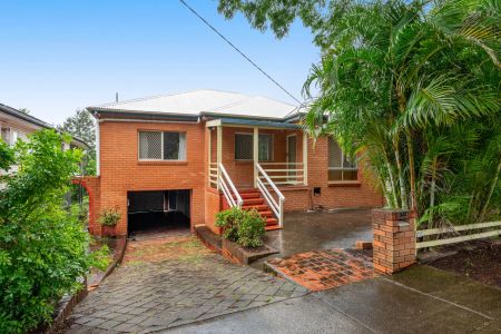 124 Ashby Street, Fairfield. - Photo 5